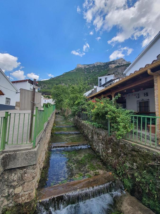 Alojamiento Rural Casa Inocente La Toba  Exteriér fotografie